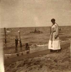 The villa of Saarela, Fillandia: On the shore of the lake