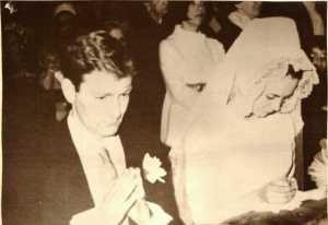 Alessandro, marries Paola Caroselli.